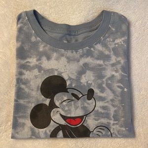 DISNEY mickey mouse tee!